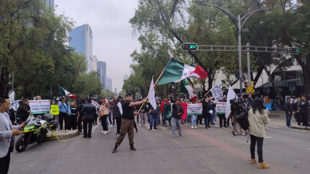 Los manifestantes del Poder Judicial hacen cierres intermitentes sobre Paseo de la Reforma