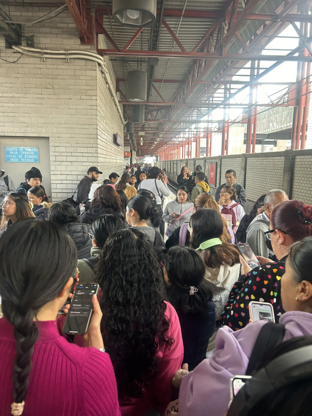 Retrasos en la Línea A del Metro CDMX.