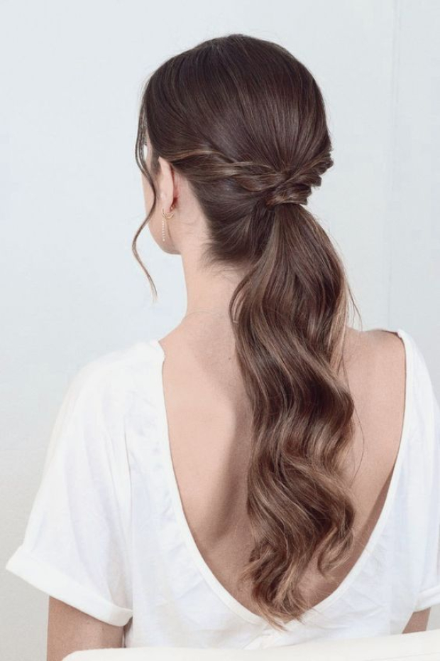 Trenza holandesa con coleta.