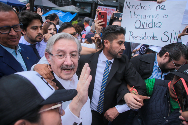 El ministro Luis María Aguilar, ayer en la marcha contra la reforma al PJ.