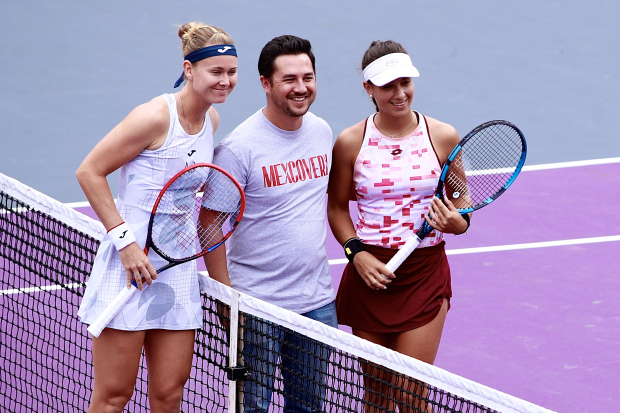 Marie Bouzkova y Lucrezia Stefanini previo a su duelo en el Guadalajara Open AKRON