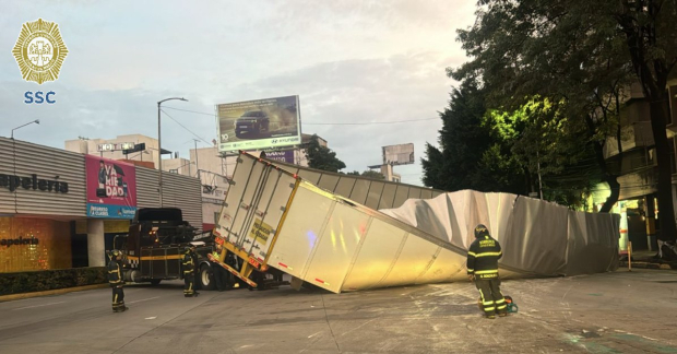 Así se ve la volcadura del tráiler en Patriotismo.