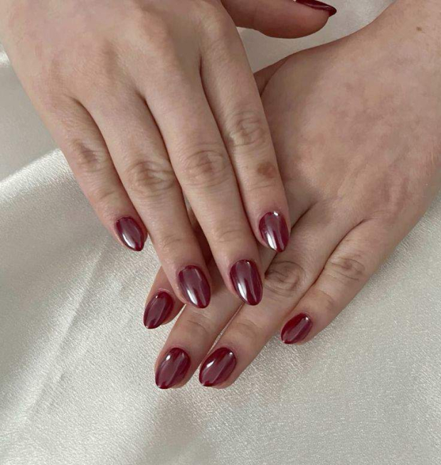 Uñas burgundy