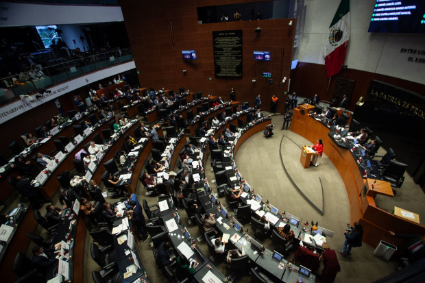 Se lleva a cabo insaculación en el Senado.