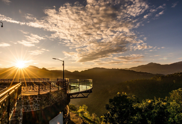 Mirador de cristal en Zacatlán de las Manzanas.