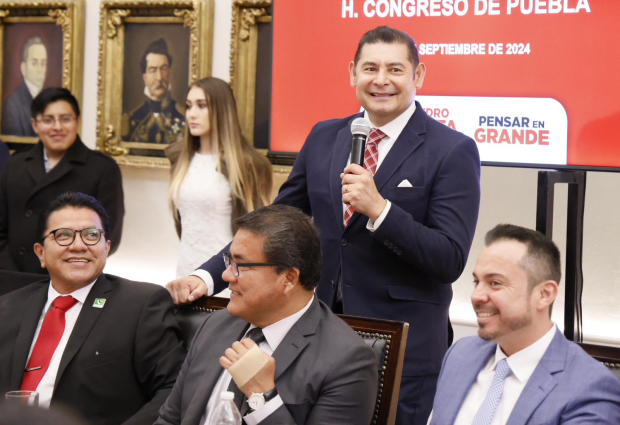 Diputados de Puebla muestran disposición a colaborar con el gobernador electo para impulsar iniciativas en favor del estado.