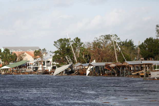 Escombros que dejó el paso de Helene en Florida.