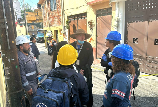 Personal atiende tareas de levantamiento y registro en el pueblo Los Reyes.