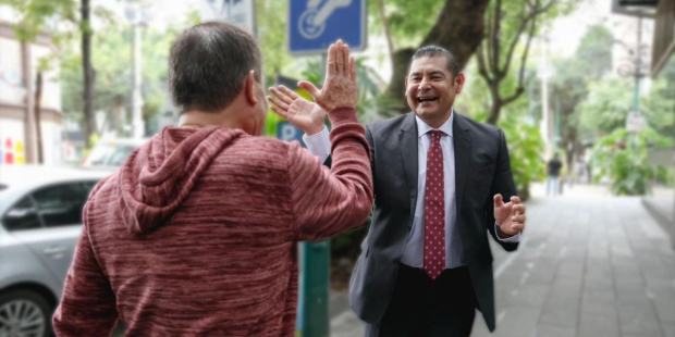 Ambos conversaron sobre los proyectos deportivos que beneficiarán al estado, los cuales serán desarrollados en coordinación con la presidenta de México, Claudia Sheinbaum.