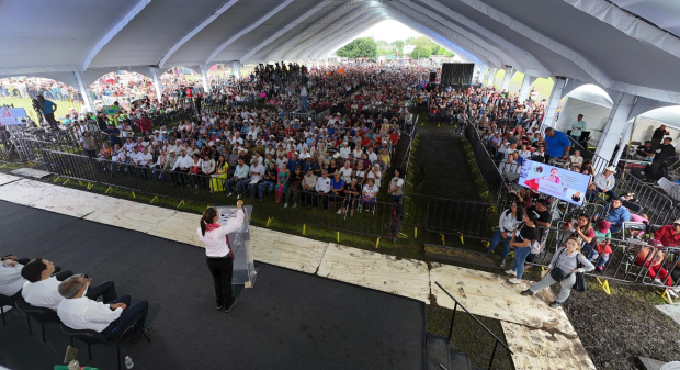 Claudia Sheinbaum, Presidenta de México, encabezó la presentación de los programas del Bienestar para Morelos.