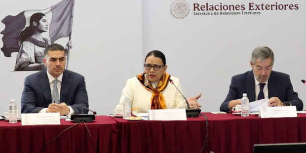 A la reunión asistieron el secretario de la Defensa Nacional, Ricardo Trevilla; el secretario de Seguridad y Protección Ciudadana, Omar García Harfuch, y otros integrantes del gabinete federal.