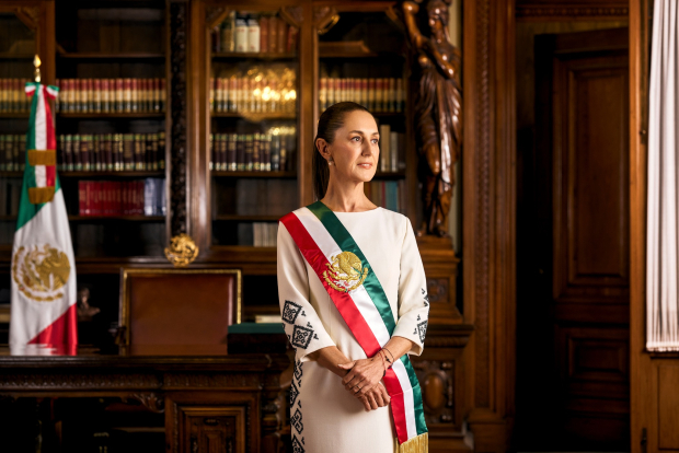 Retrato oficial de Claudia Sheinbaum como presidenta de México.