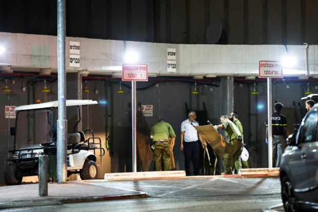 Soldados israelíes, después del ataque.