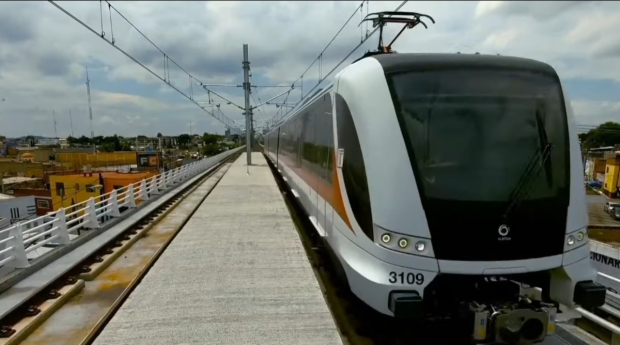 Este domingo arrancaron los trabajos de estudios preliminares para la construcción del Tren México-Querétaro.