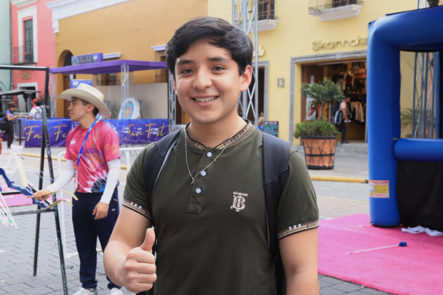 Jóvenes tlaxcaltecas exploran nuevas actividades recreativas en la celebración de la Copa del Mundo de Tiro con Arco.