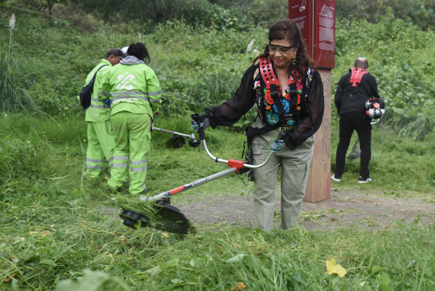 Trabajadores realizarán acciones para mantener el Parque Tezozómoc.