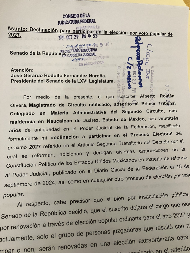 El magistrado de Circuito, Alberto Roldán Olvera, declinó participar en la elección popular del 2027.