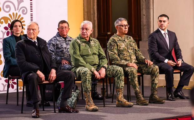 Alejandro Gertz Manero, Ricardo Trevilla, Raymundo Pedro Morales y Omar García Harfuch, ayer, en la conferencia de la Presidenta Claudia Sheinbaum.