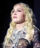 Madonna durante su presentación en el Celebration Tour