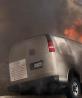 En redes sociales circularon videos de vehículos incendiados en Baja California, ayer.