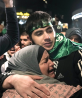 Omar Atshan, de 17 años, tras ser liberado de una prisión israelí, ayer.