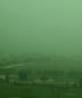 El cielo se pinta de verde en Dubái tras las lluvias y desata múltiples especulaciones.