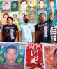 Madres y padres de los 43 normalistas desaparecidos, el pasado 7 de marzo en Tixtla, Guerrero.