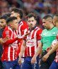 Chivas tendrá una dura baja tras un fuerte reclamo al árbitro Oscar Mejía