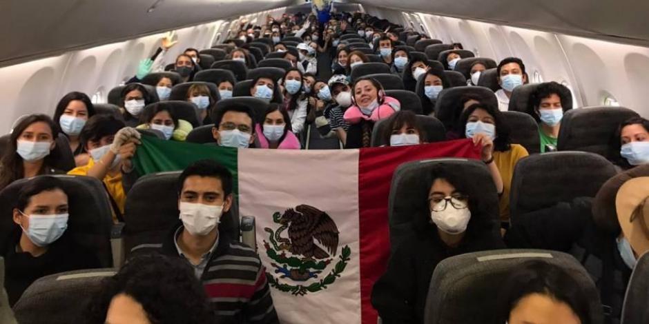 Personas que regresan a México, provenientes de países de AL.