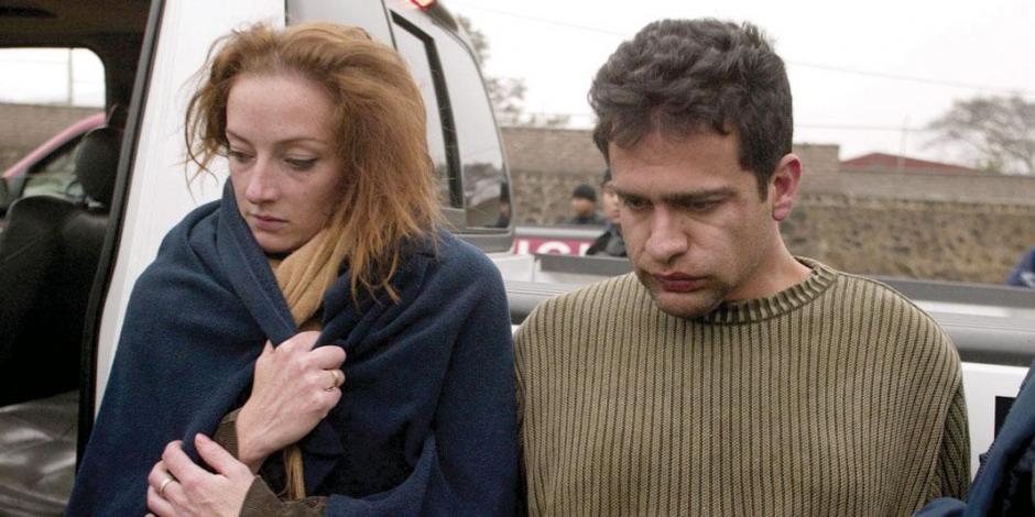 El 8 de diciembre de 2005 Florence Cassez y su pareja, Israel Vallarta, fueron detenidos acusados de liderar una banda de secuestradores.