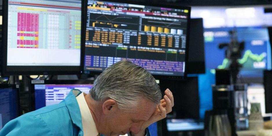El Dow Jones cedía 0.44 por ciento, a 27,265.71 unidades; el S&P 500 bajaba 0.28 por ciento, a 3,339.69 unidades.