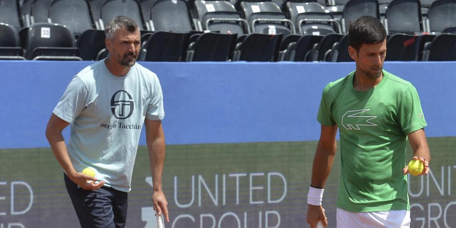 Ivanisevic y Djokovic durante una sesión de práctica en Zadar, Croacia.
