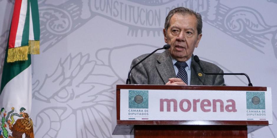 El diputado Porfirio Muñoz Ledo negó haber renunciado a Morena: "Que se vayan del partido los lambiscones y corruptos. Nosotros nos quedaremos", escribió en Twitter.