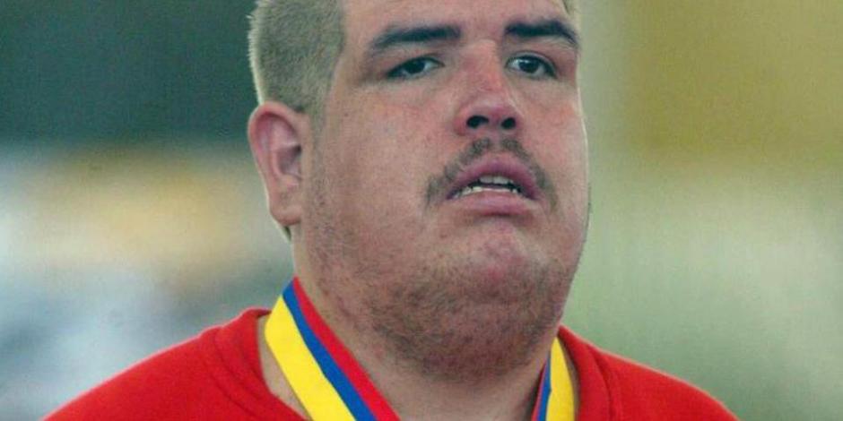 El exdeportista también ganó medalla en los Juegos Centroamericanos y del Caribe Cartagena de Indias 2006.