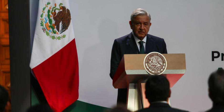 Andrés Manuel López Obrador, Presidente de México, al rendir su segundo informe de gobierno, en las inmediaciones del Patio de Honor de Palacio Nacional.