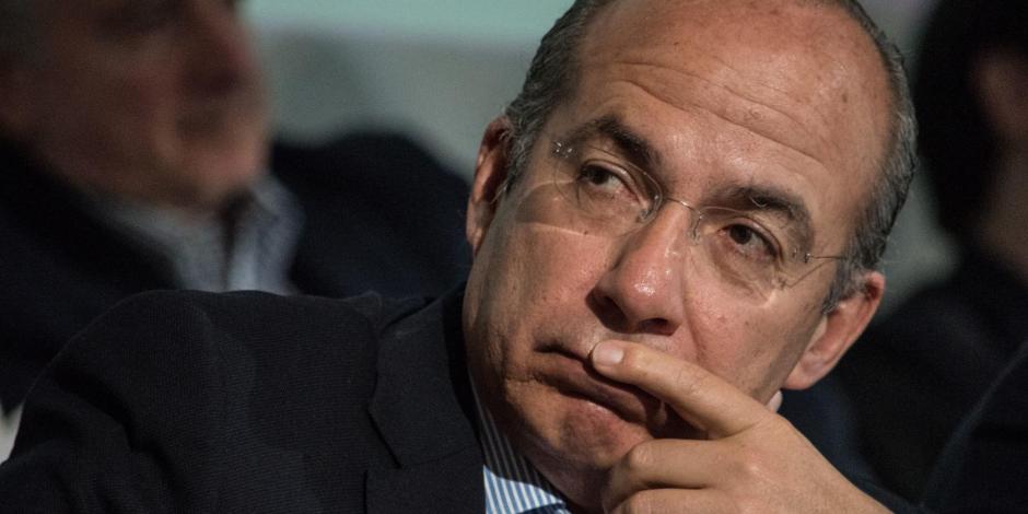 Felipe Calderón culpó a la austeridad por las fallas de esta mañana en el AICM.
