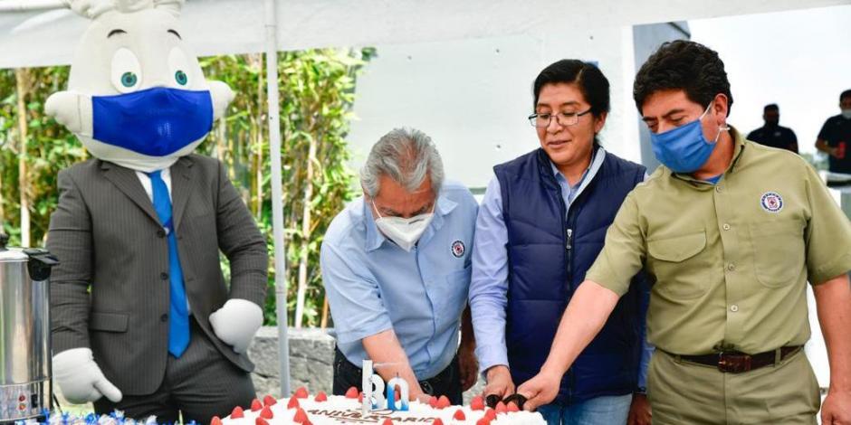 Trabajadores de La Noria festejaron el 30 Aniversario del complejo deportivo
