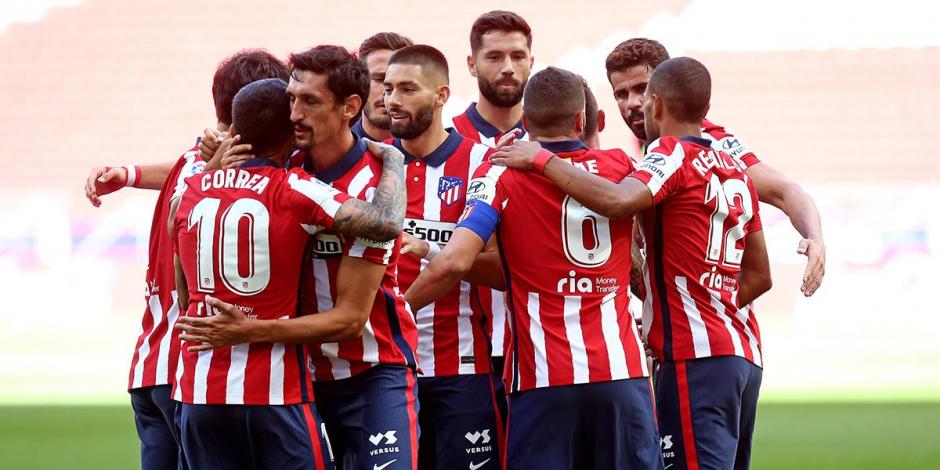 Jugadores del Atlético de Madrid festejan un gol en la Temporada 2020-2021 de LaLiga.