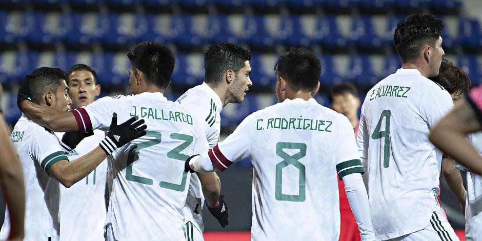 Jugadores del Tricolor festejan uno de sus tres goles contra Corea del Sur en Austria.