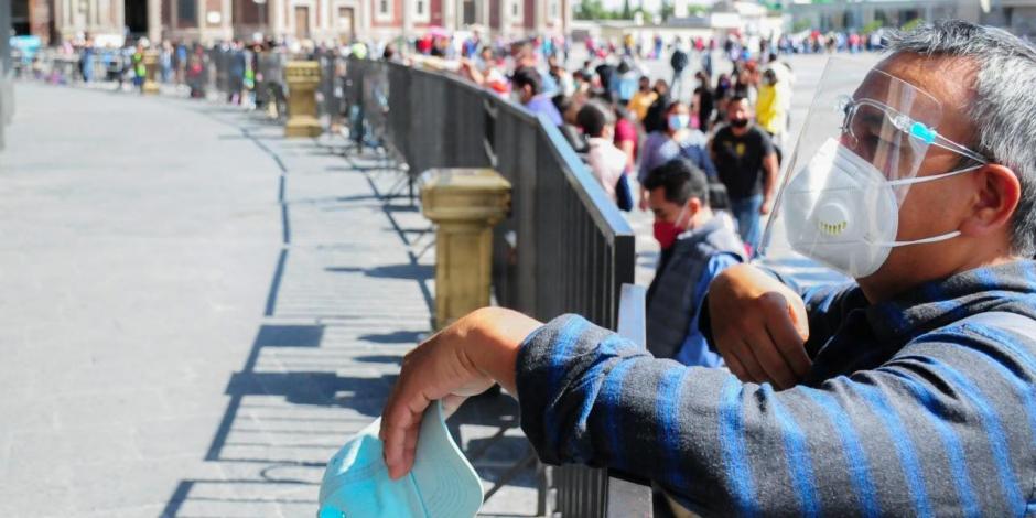 Personas adelantan su visita a la Basílica de Guadalupe ante su cierre de puertas el próximo 12 de diciembre.