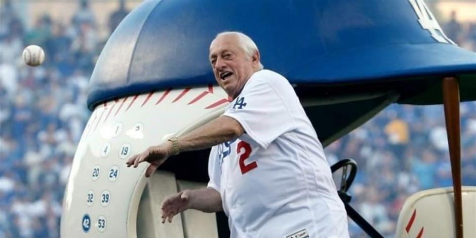 El legendario manager de los Dodgers, Tommy Lasorda