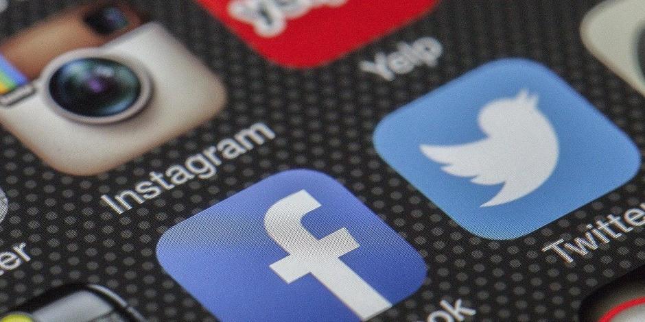 Twitter, FB y demás redes deberán sujetarse a reglas de IFT o pagar multa superior a los 89 millones de pesos; la iniciativa de Monreal para regular redes sociales.