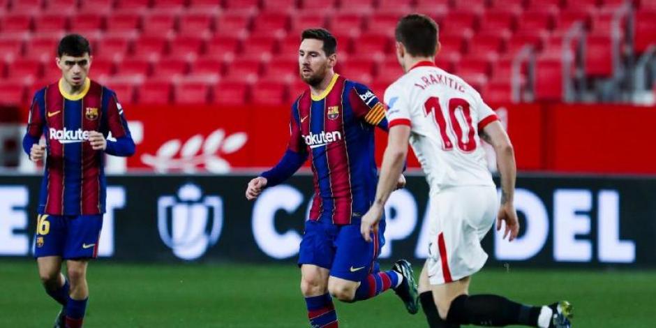 Una acción del duelo entre Barcelona vs Sevilla, de la Semifinal de la Copa del Rey