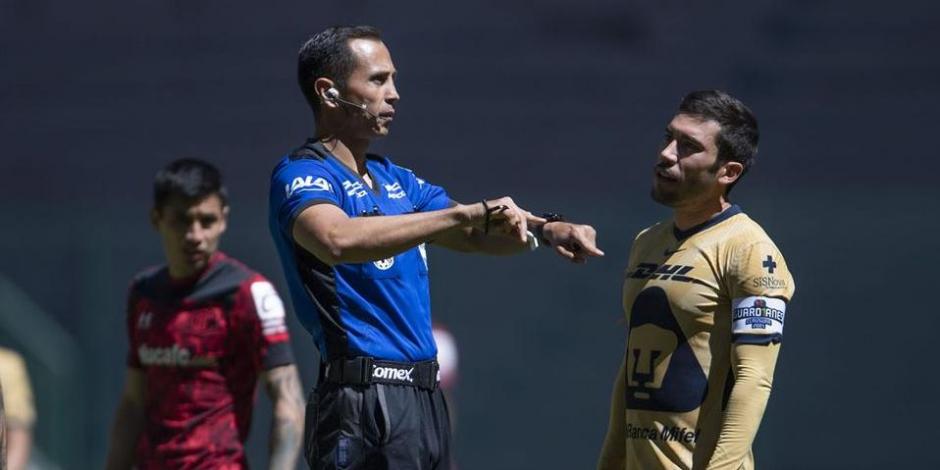 El árbitro le anuló un gol a Pumas en el duelo ante Toluca