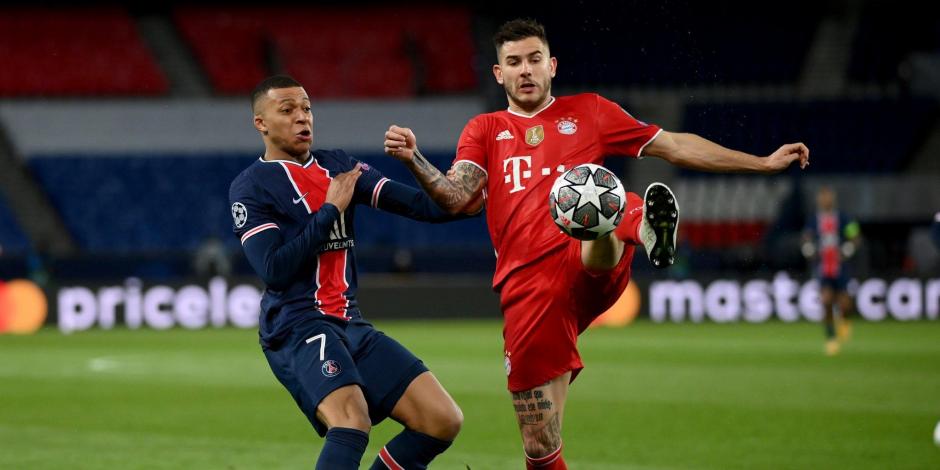 Una acción del duelo entre el PSG y el Bayern Múnich, de la Champions League