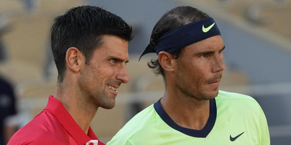 Novak Djokovic y Rafael Nadal previo a su duelo de semifinales en Roland Garros.