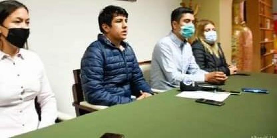 Estudiantes de San Luis Potosí piden jornada inmediata de vacunación contra COVID-19.