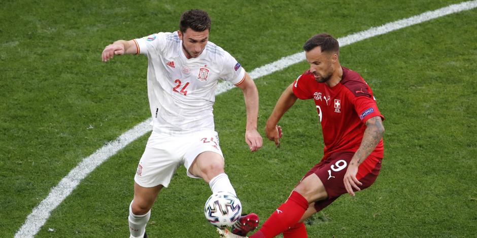 Una acción del duelo entre Suiza y España de la Eurocopa 2021