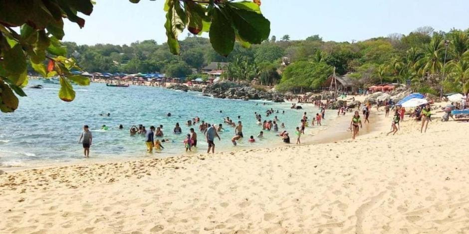 Las playas de Puerto Escondido quedan cerradas entre el 1 y el 15 de agosto, debido a un contagio masivo