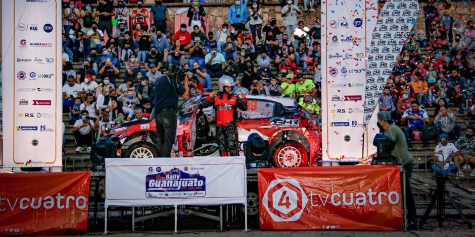 Ricardo Cordero terminó como primer lugar general en el arranque del Rally Guanajuto 2021.